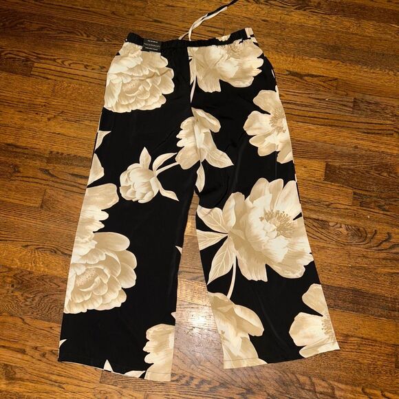 New Meg & Margot Pants - Picture 2 of 5